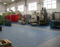 車(chē)間耐磨耐壓地板：車(chē)間地面做法方案，車(chē)間地面防起砂處理方案